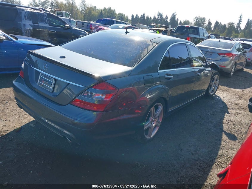 2007 Mercedes-Benz S 550 VIN: WDDNG71XX7A076390 Lot: 37632904