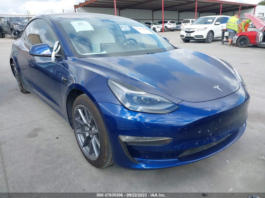 TESLA MODEL 3 LONG RANGE DUAL MOTOR ALL-WHEEL DRIVE