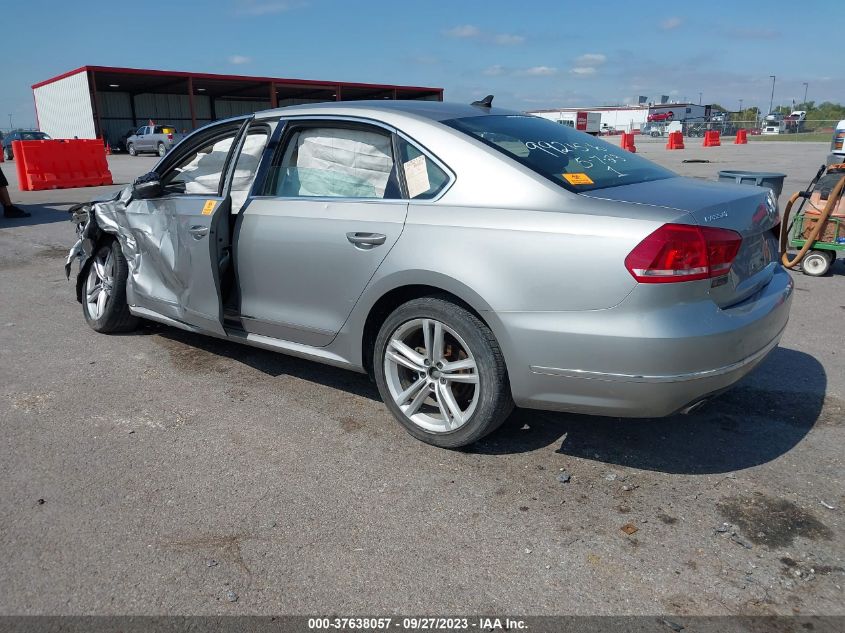 2013 Volkswagen Passat 2.0L Tdi Sel Premium VIN: 1VWCN7A34DC045640 Lot: 37638057