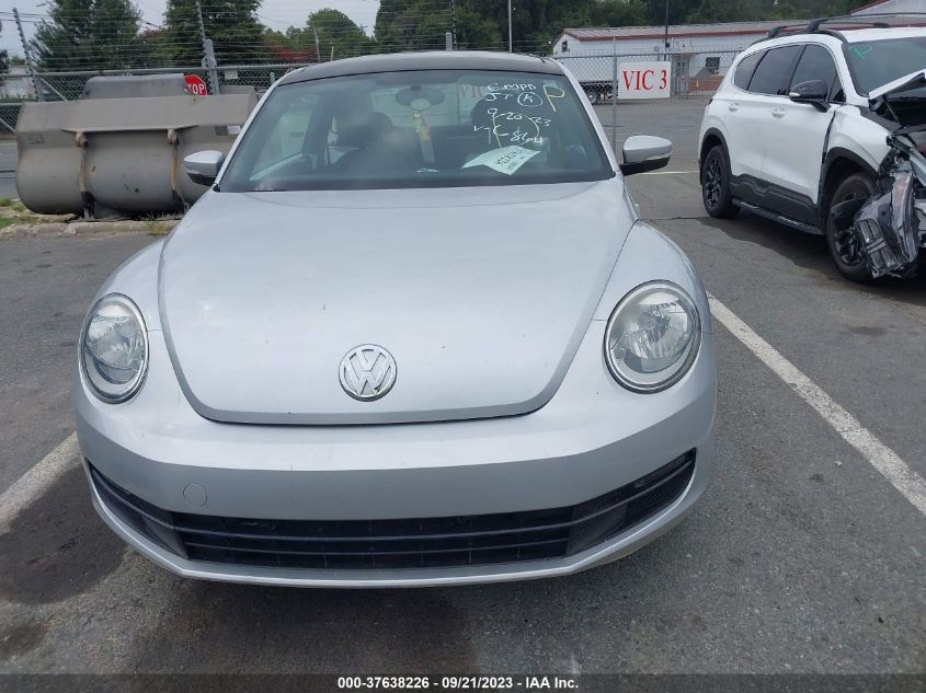 2012 Volkswagen Beetle 2.5L W/Sun/Sound/Nav VIN: 3VWJX7AT9CM646864 Lot: 37638226