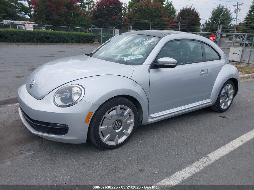 2012 Volkswagen Beetle 2.5L W/Sun/Sound/Nav VIN: 3VWJX7AT9CM646864 Lot: 37638226