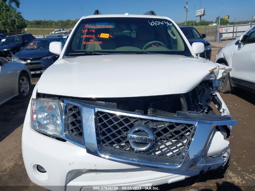 5N1AR1NB2CC610636 2012 Nissan Pathfinder Silver