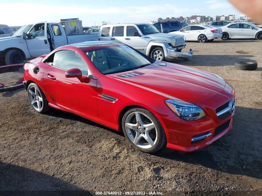 VIN WDDPK4HA7DF051789 2013 Mercedes-Benz SLK-Class,... no.1