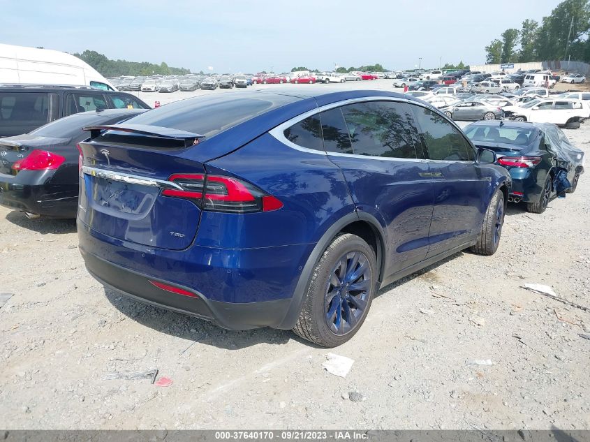 2016 Tesla Model X 60D/70D/75D/90D/P100D VIN: 5YJXCBE23GF018161 Lot: 37640170