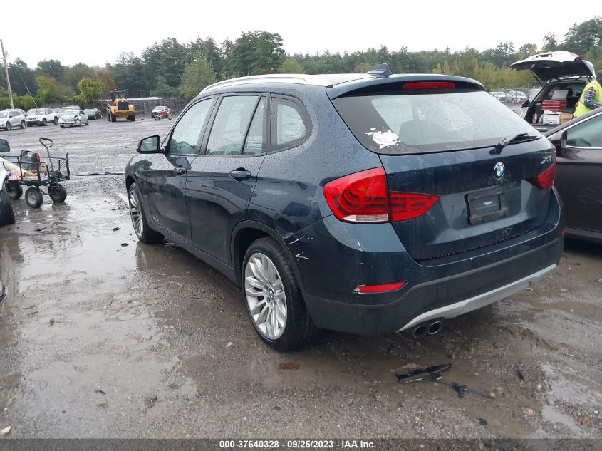 2013 BMW X1 xDrive28I VIN: WBAVL1C54DVR91963 Lot: 37640328