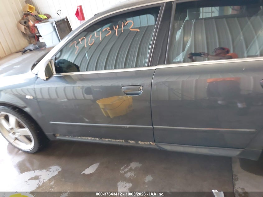 2005 Audi S4 VIN: WAUPL68E45A083987 Lot: 37643412