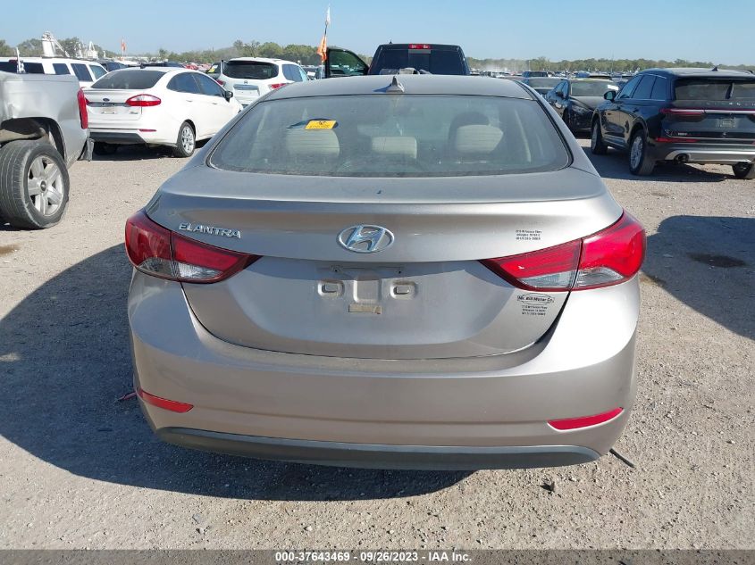 5NPDH4AE6GH763178 2016 Hyundai Elantra Se