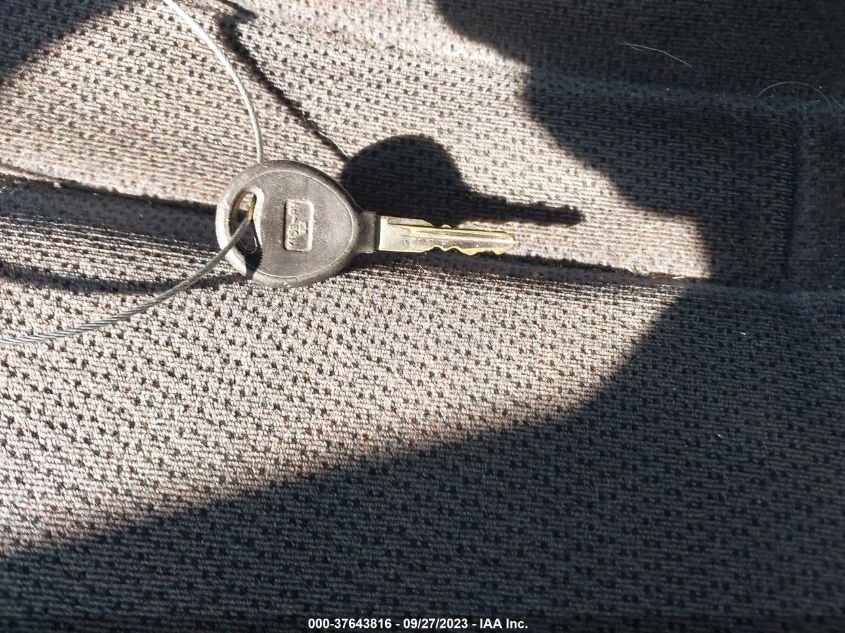 1B7HL48X02S642681 2002 Dodge Dakota Slt