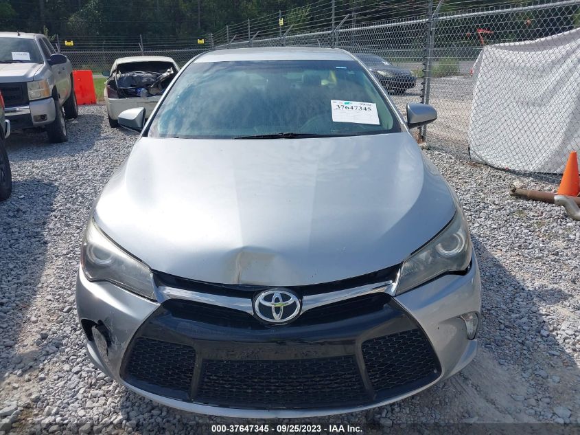 2017 Toyota Camry Se VIN: 4T1BF1FK4HU747171 Lot: 37647345