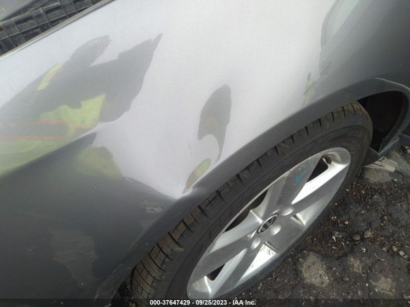 2008 Volkswagen Passat Sedan Turbo VIN: WVWUK73C18P036700 Lot: 37647429