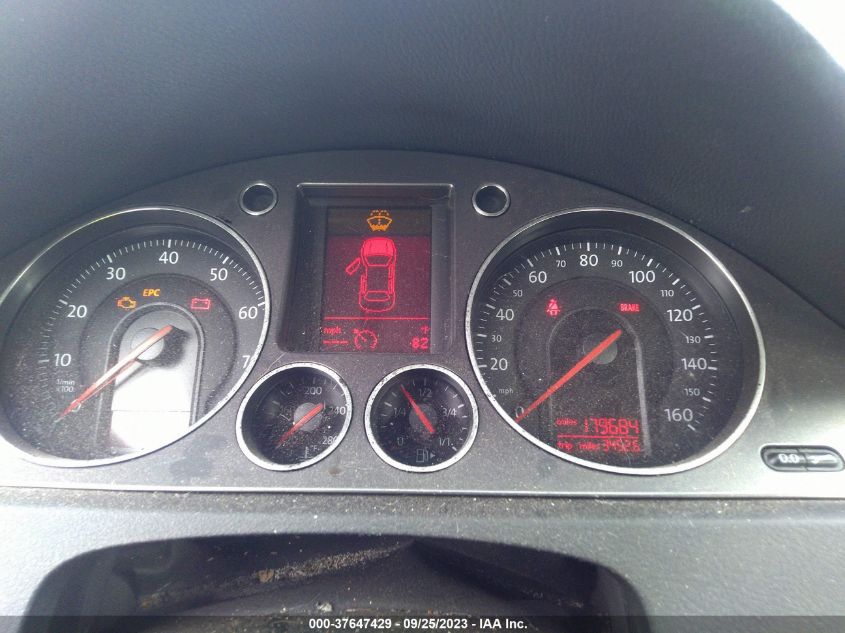 2008 Volkswagen Passat Sedan Turbo VIN: WVWUK73C18P036700 Lot: 37647429