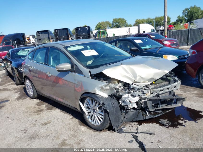 2016 Ford Focus Titanium VIN: 1FADP3N24GL321031 Lot: 37648223