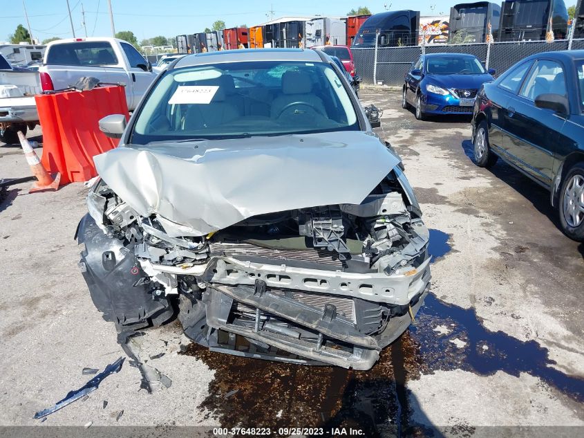 2016 Ford Focus Titanium VIN: 1FADP3N24GL321031 Lot: 37648223