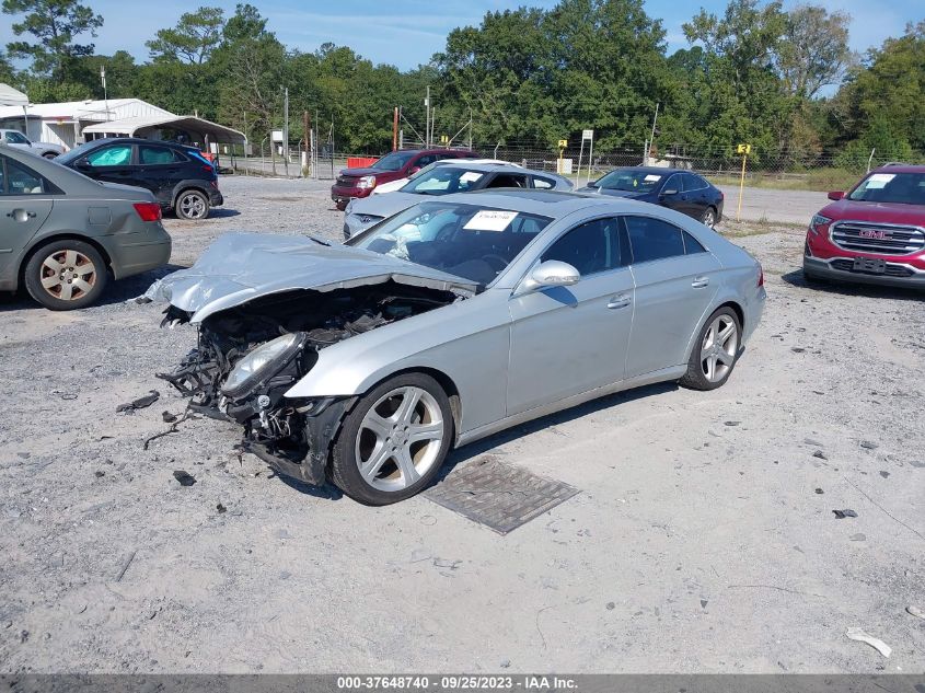 2007 Mercedes-Benz Cls-Class 5.5L VIN: WDDDJ72X37A085587 Lot: 37648740