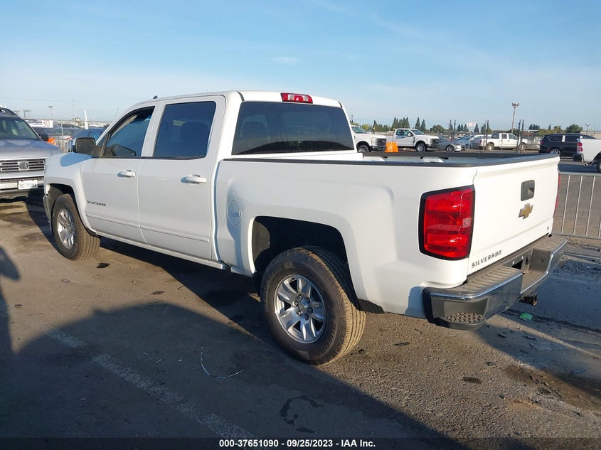 3GCPCREC1JG530973 2018 Chevrolet Silverado 1500 Lt