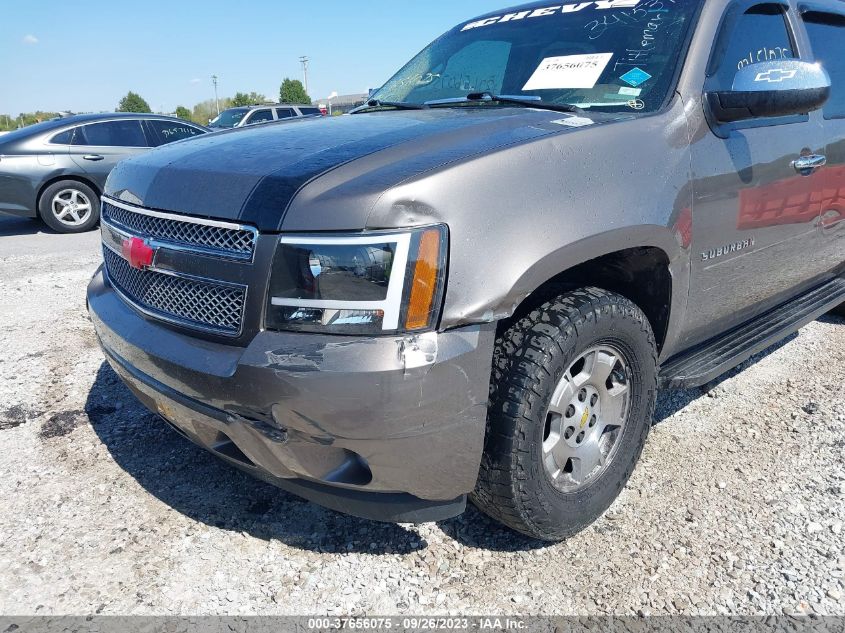 1GNSKJE30BR341531 2011 Chevrolet Suburban Lt