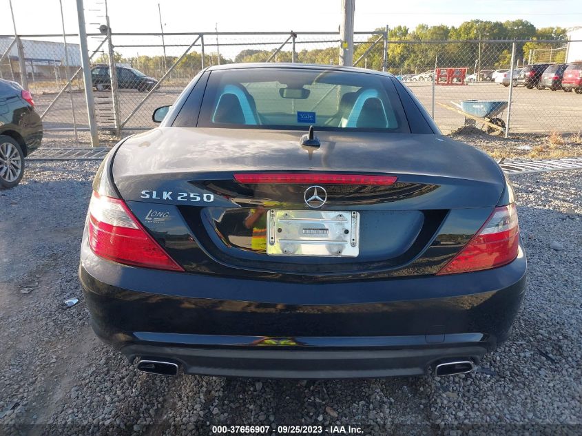 VIN WDDPK4HA4DF057047 2013 Mercedes-Benz SLK-Class,... no.16