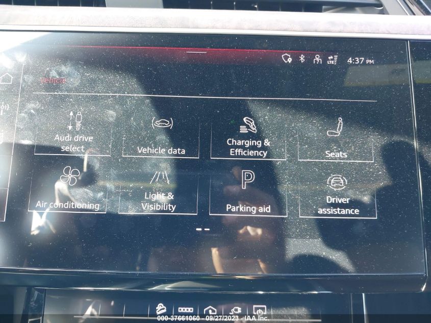 2022 Audi E-Tron Premium VIN: WA1AAAGE9NB006989 Lot: 37661060