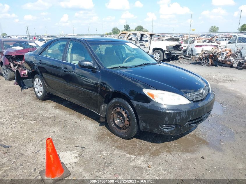 2004 Toyota Camry Le VIN: 4T1BE32K04U333920 Lot: 37661500