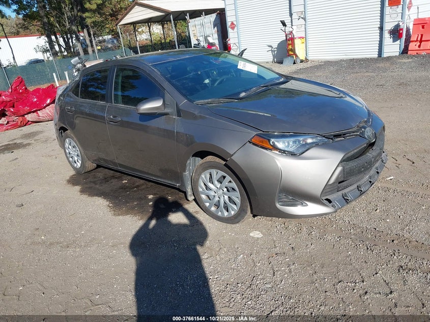 2019 TOYOTA COROLLA LE - 5YFBURHE3KP944675