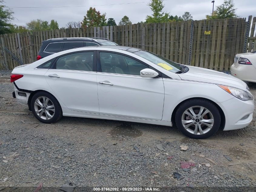 5NPEC4AC3CH392301 2012 Hyundai Sonata Se/Limited