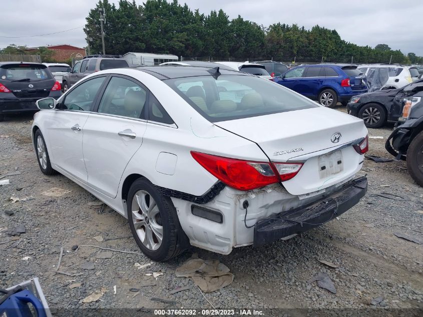 5NPEC4AC3CH392301 2012 Hyundai Sonata Se/Limited