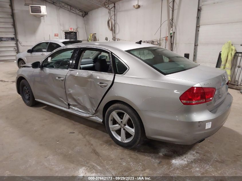 1VWBP7A37DC058288 2013 Volkswagen Passat 2.5L Se