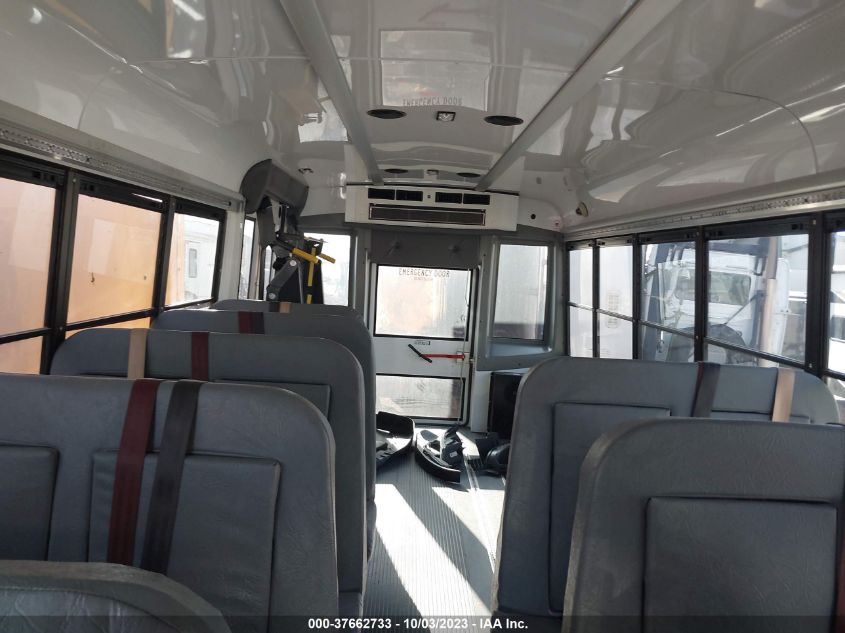 2019 Chevrolet Express Cutaway 4500 4500 Van VIN: 1HA6GVBGXKN013563 Lot: 37662733