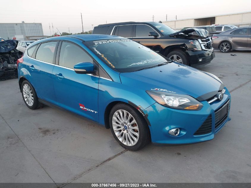 1FAHP3N27CL472196 2012 Ford Focus Titanium