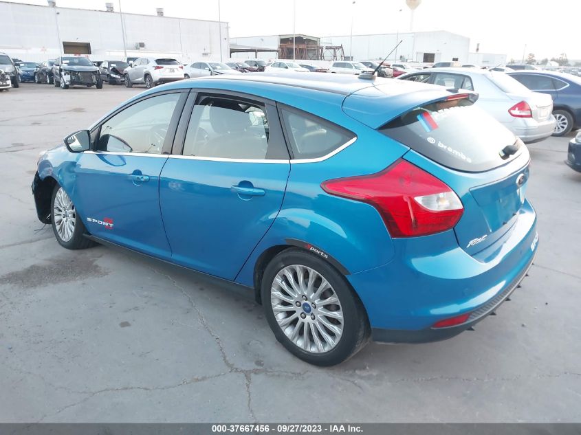 1FAHP3N27CL472196 2012 Ford Focus Titanium