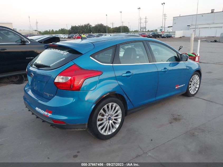 1FAHP3N27CL472196 2012 Ford Focus Titanium