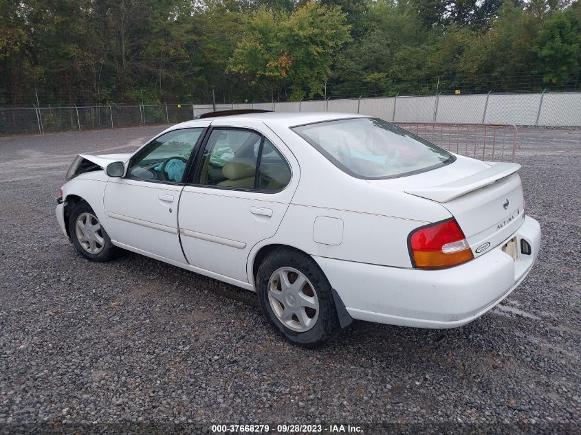 1998 Nissan Altima Gxe/Gle/Xe/Se VIN: 1N4DL01D6WC153666 Lot: 37668279