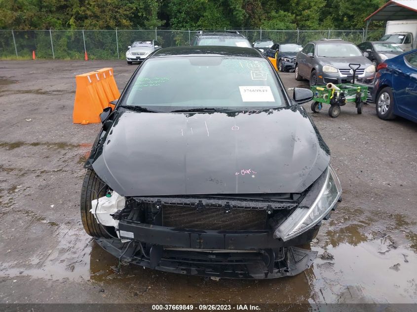 2019 Hyundai Elantra Se VIN: 5NPD74LF8KH411513 Lot: 37669849