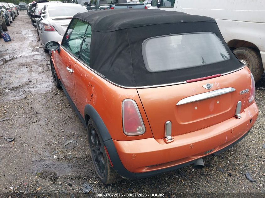 2006 Mini Cooper S VIN: WMWRH33546TF86217 Lot: 37672576