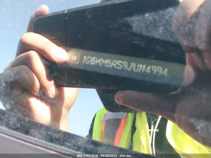 2018 Cadillac Ct6 Platinum VIN: 1G6KM5RS9JU114994 Lot: 39240678