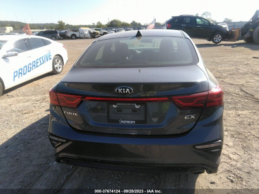 3KPF54AD4LE154081 2020 Kia Forte Ex