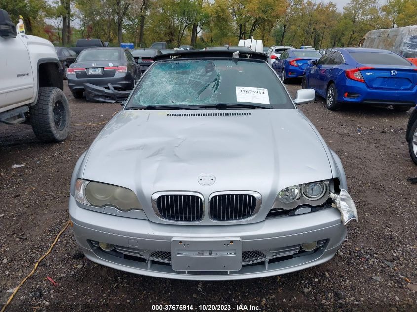 2002 BMW 3 Series 330Ci VIN: WBABS53402JU93476 Lot: 37675914