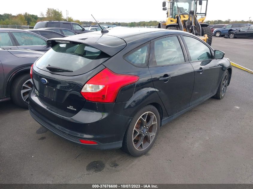 2014 Ford Focus Se VIN: 1FADP3K20EL121894 Lot: 37676600