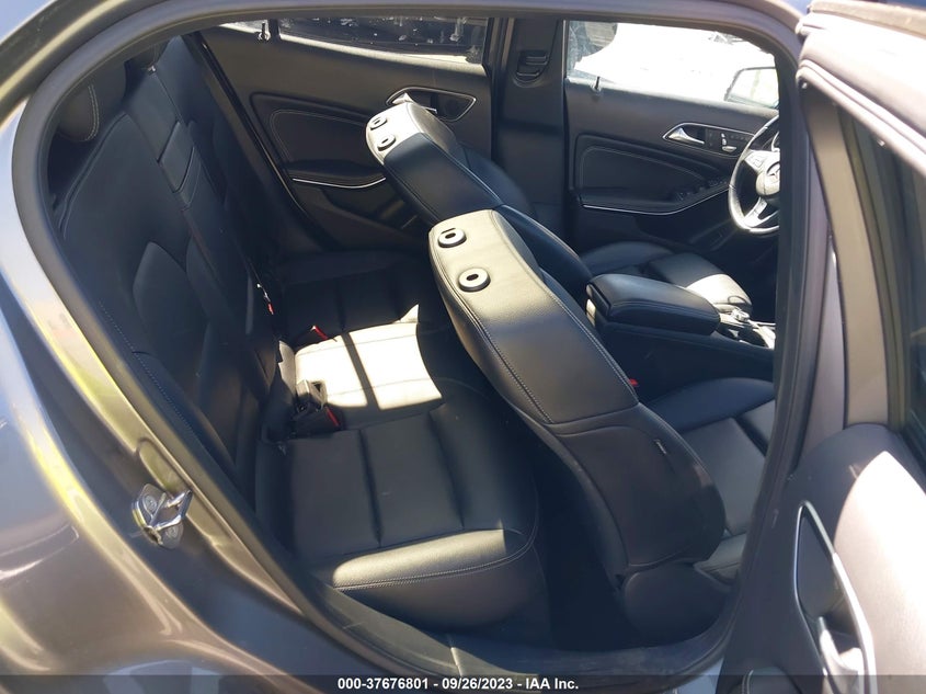 2019 MERCEDES-BENZ GLA 250 - WDCTG4GB5KJ537509