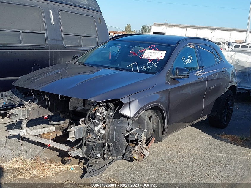 2019 MERCEDES-BENZ GLA 250 - WDCTG4GB5KJ537509