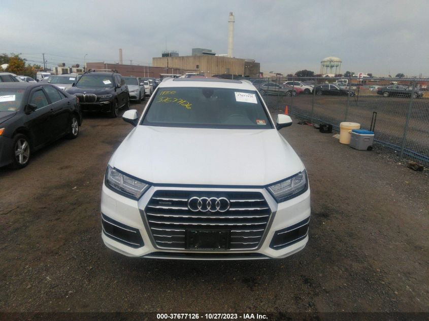 2017 Audi Q7 Premium Plus VIN: WA1LHAF77HD053440 Lot: 37677126