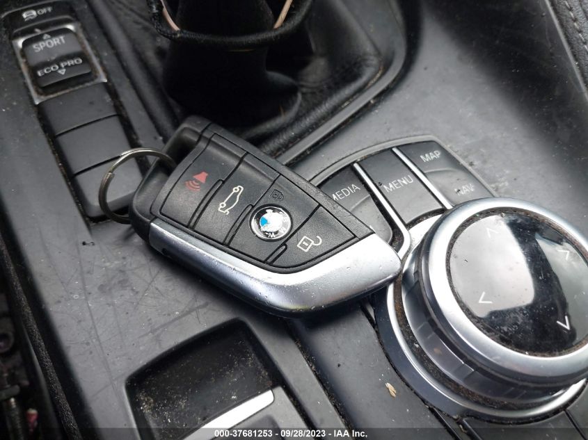 Фото: WBXHU7C37J5H41990