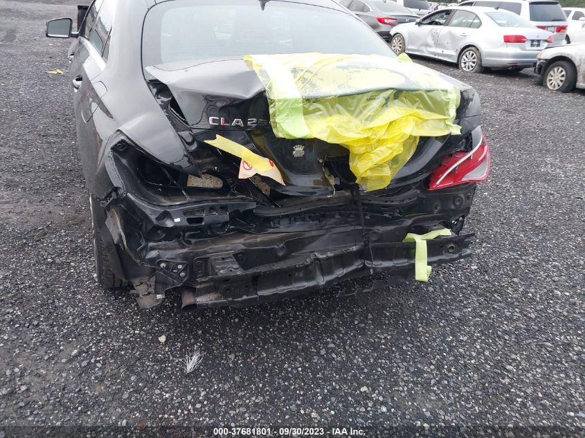 WDDSJ4EB1JN650795 2018 Mercedes-Benz Cla 250