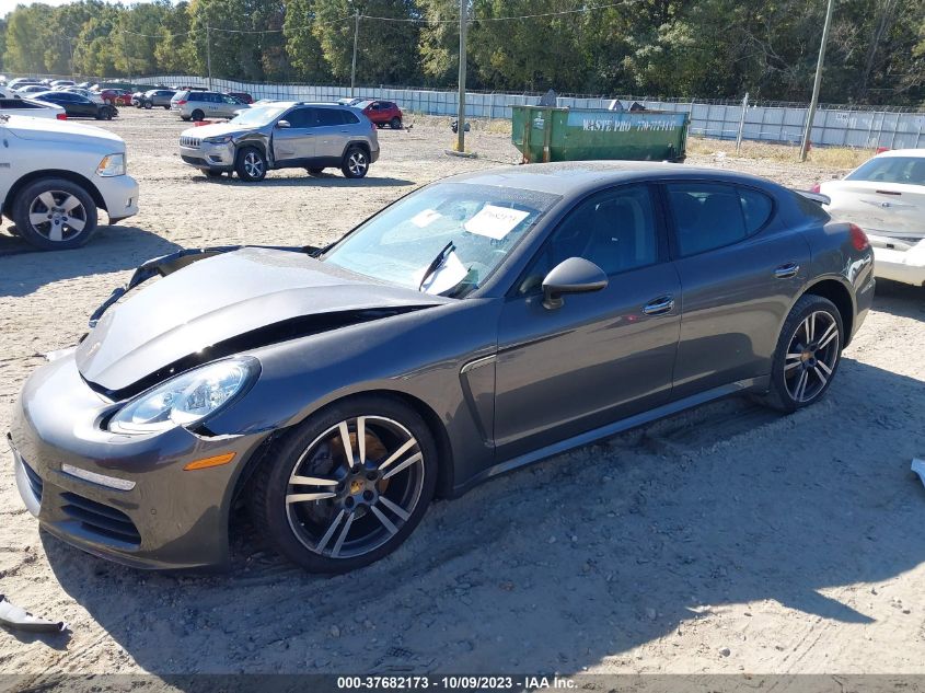 WP0AA2A77FL003834 2015 Porsche Panamera 4