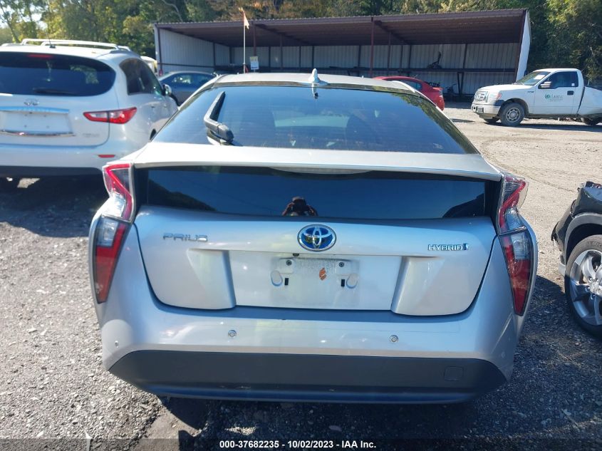 JTDKBRFU0J3076075 2018 Toyota Prius Two