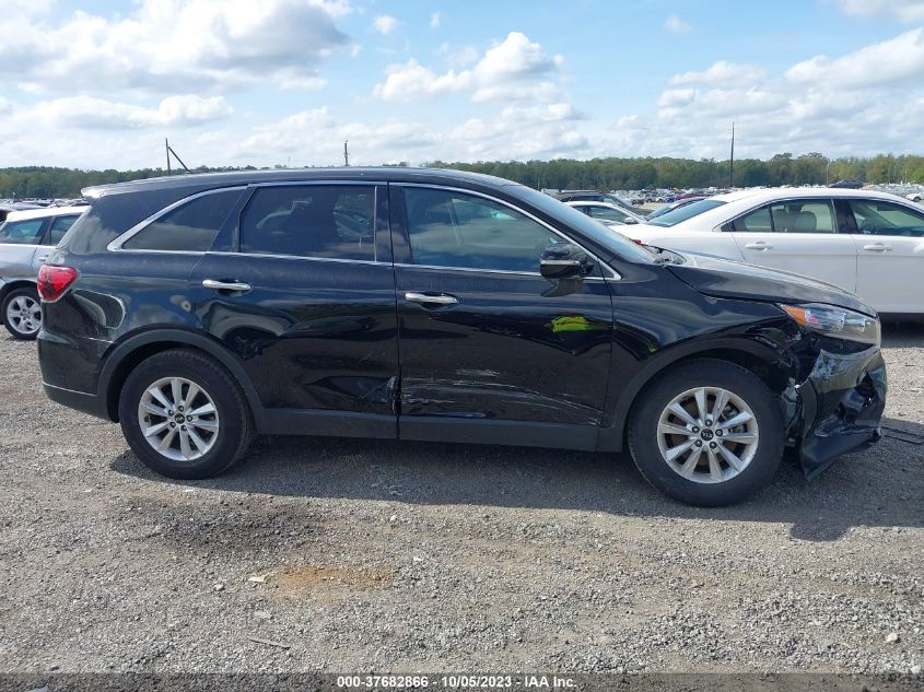 2019 Kia Sorento 2.4L L VIN: 5XYPG4A39KG569646 Lot: 37682866