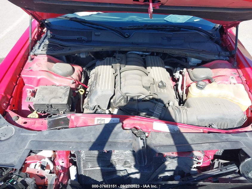 2C3CDZFJ8FH740040 2015 Dodge Challenger R/T Scat Pack