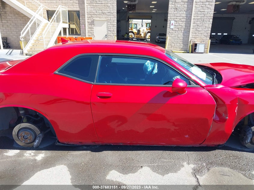 2C3CDZFJ8FH740040 2015 Dodge Challenger R/T Scat Pack