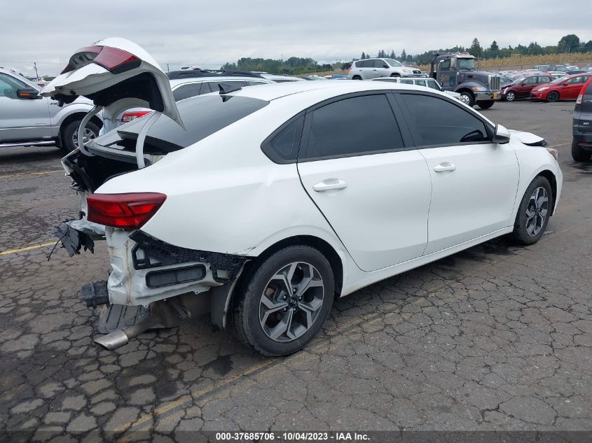 3KPF24AD1KE040806 2019 Kia Forte Lxs