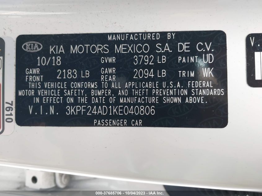 3KPF24AD1KE040806 2019 Kia Forte Lxs